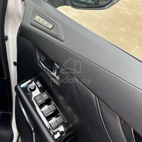 Toyota Alphard SC 2022 - 2