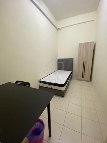Single Room for Rent @ The H20, Jelutong. 1