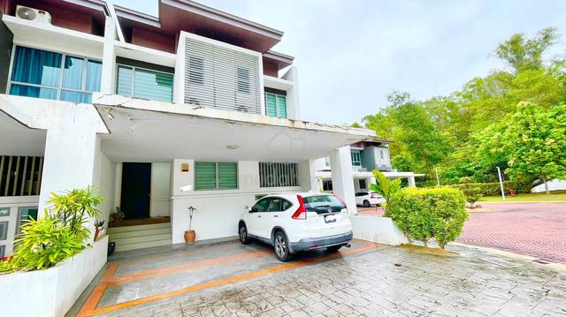RENOVATED | FACING OPEN ~ 3 Storey Superlink Symphony Hills Cyberjaya 1