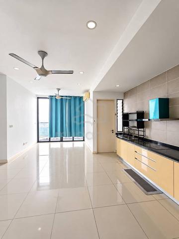 D' Pristine @ Medini 1
