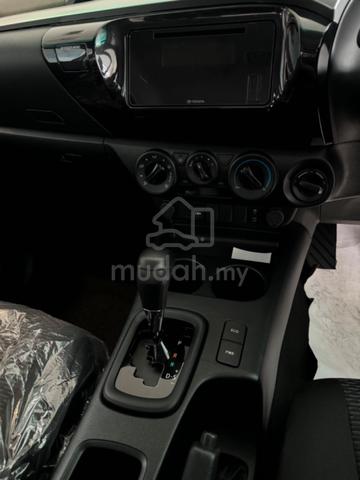 2026 Toyota HILUX 2.4 E free sport bar - 5