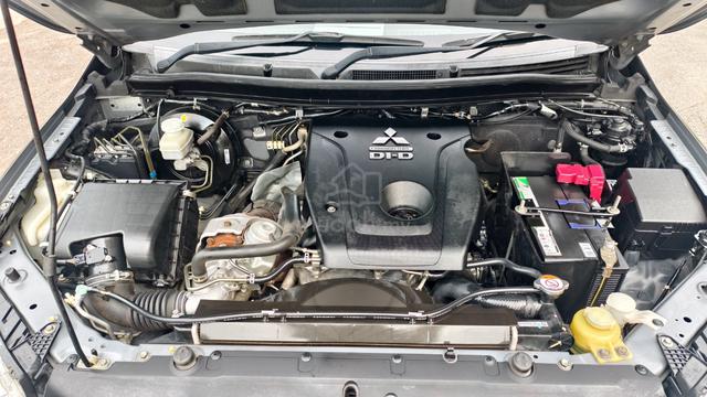 2018 Mitsubishi TRITON 2.4 VGT PREMIUM 4X4 PICKUP - 5