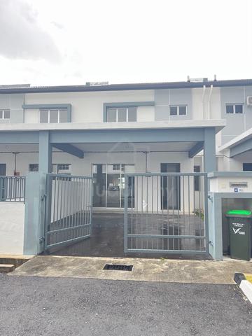 Hot Unit for sale in junjong from owner !!!  1