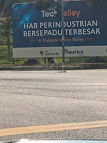 Tanah di Bandar Sri Sendayan/ Gadong Jaya 1