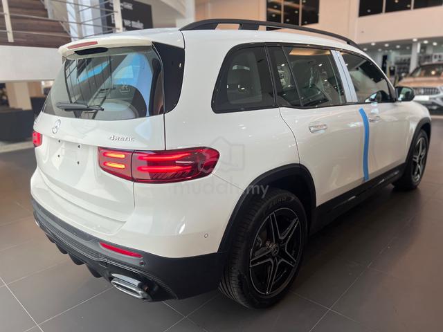 **REBATE 95K**2024 Mercedes Benz GLB250 AMG - 3