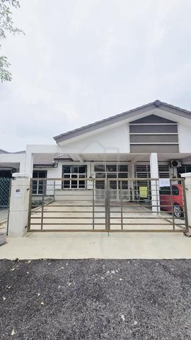 Durian tunggal teres partially furnished 1
