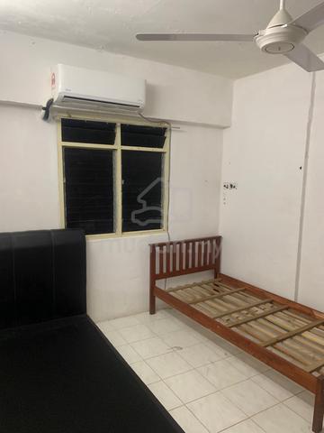 master bedroom 1