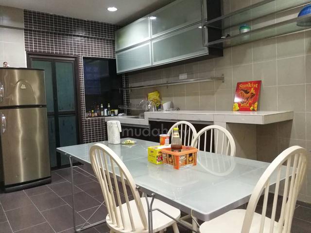 SL13, Bandar Sungai Long, Selangor 1