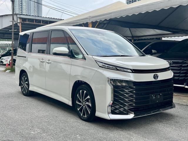 2023 Toyota VOXY 2.0 S-Z (A) - 1