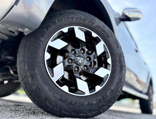 2017/18 Mitsubishi TRITON 2.4 VGT ADVENTURE SALE - 2