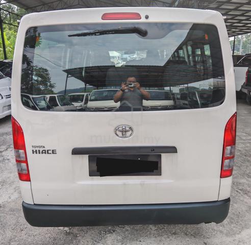 2017 Toyota HIACE 2.5 ENHANCED (M) - 4