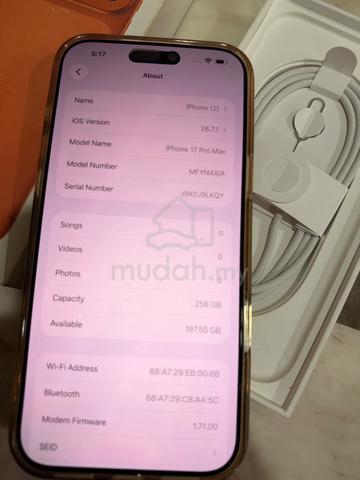iPhone 17 pro max 256gb orange - photo 2 of 4