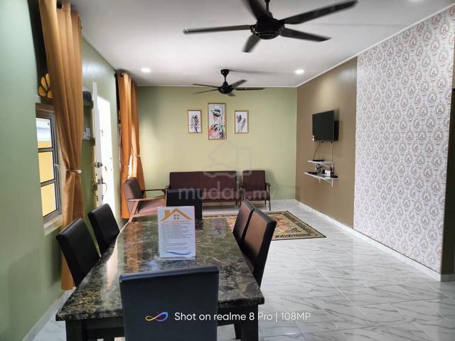 3 biji homestay private pool 1