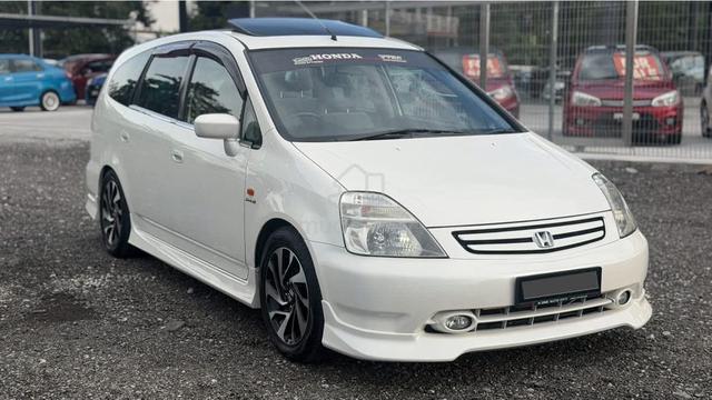 2002 Honda STREAM 2.0 iV (A) - 1