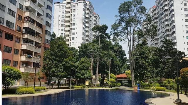 1 MASTER ROOM selesa di Vista Millennium, Puchong Perdana 1
