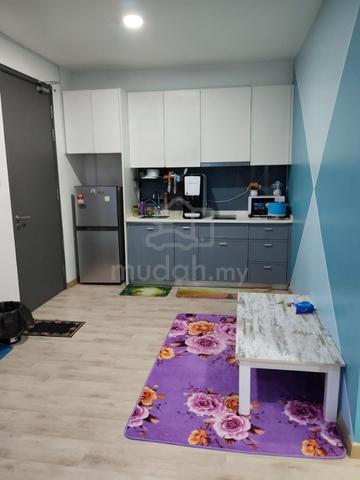 Emporis (Kota Damansara) 1