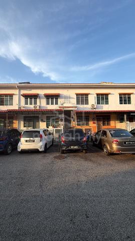 Townhouse @ Tanjung Minyak Perdana 🏡
1