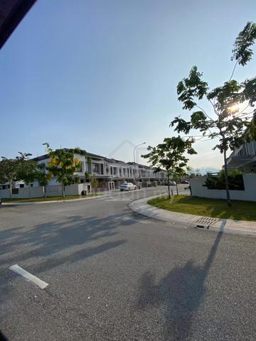 2 Storey Terrace Corner Lot Fully Renovated Ecohill Semenyih For Sales 1