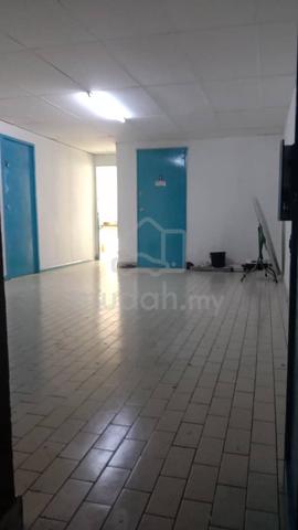Buhavan square shop apartment 1