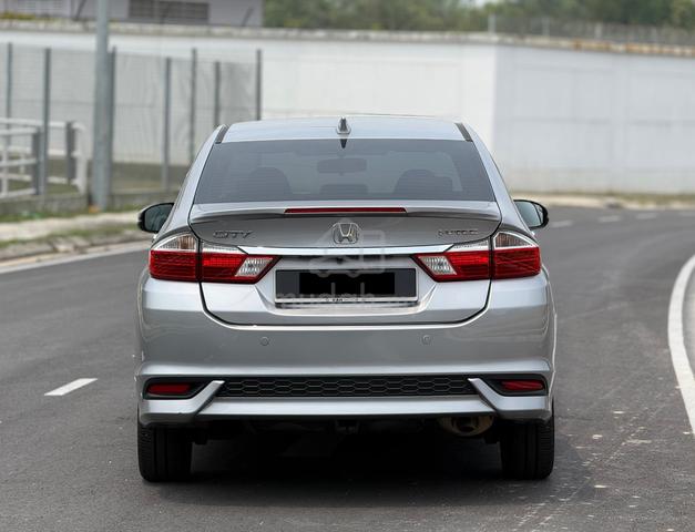 2018 Honda CITY 1.5 V Sedan (A) Full Service Honda - 3
