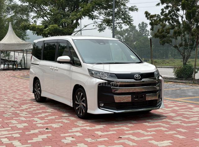 2023 Toyota Noah S-Z 5A #1271 - 1