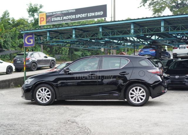 2013 Lexus CT200 1.8 LUXURY FULL SERVICE RECORD - 2