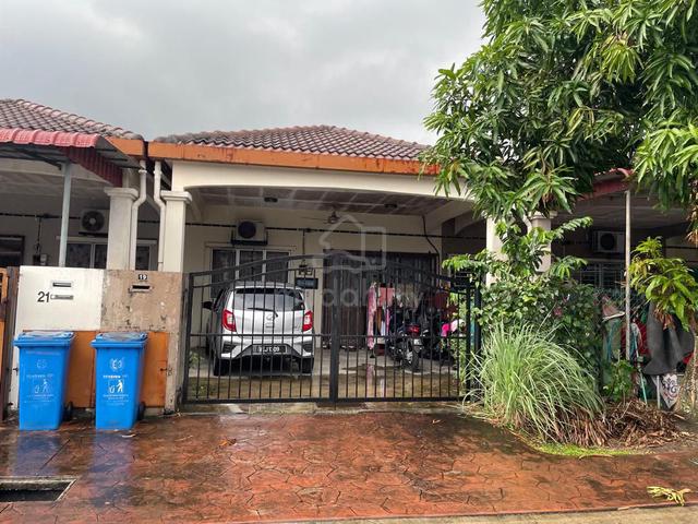 Rumah Teres Setingkat 4 Bilik Jalan Tanjung Agas Seksyen 30 Shah Alam 1