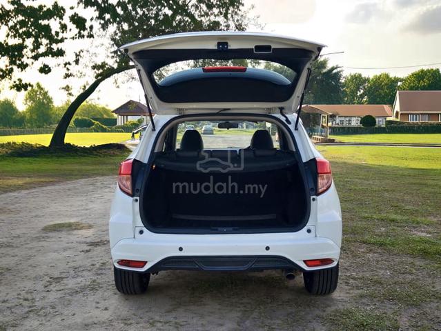 2017 Honda HR-V 1.8 V (A) ✅ Mthly 6xx - 5