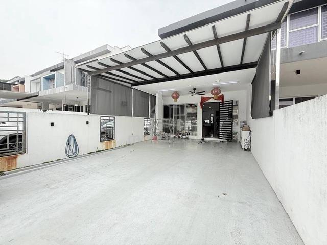 Taman Setia Indah 10. End lot. Fully renovated and furnished 1