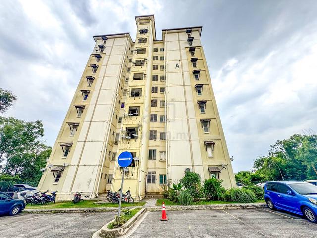 Baiduri Courts (Bukit Puchong) 1