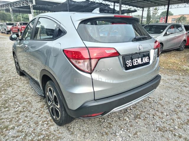 2017 Honda HR-V 1.8 V ,, 82,000km mileage - 4