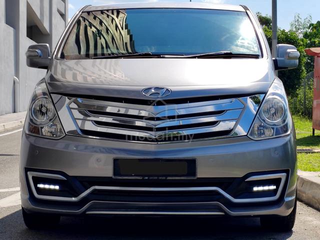 Hyundai GRAND STAREX 2.5 ROYALE PREMIUM (A)12-Seat - 3