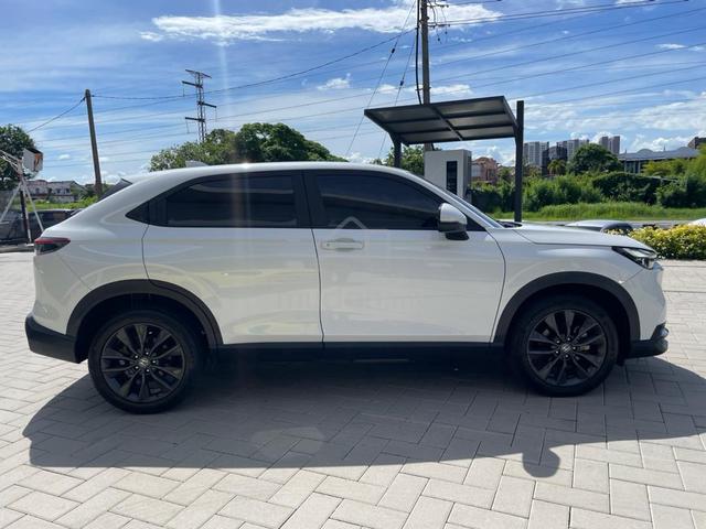 2023 Honda HR-V 1.5V -No Hidden Fee/Full Service - 4