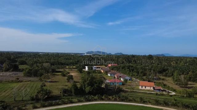 Tanah Lot Bangunan 500 m² untuk Dijual – Kampung Raja, Besut 1