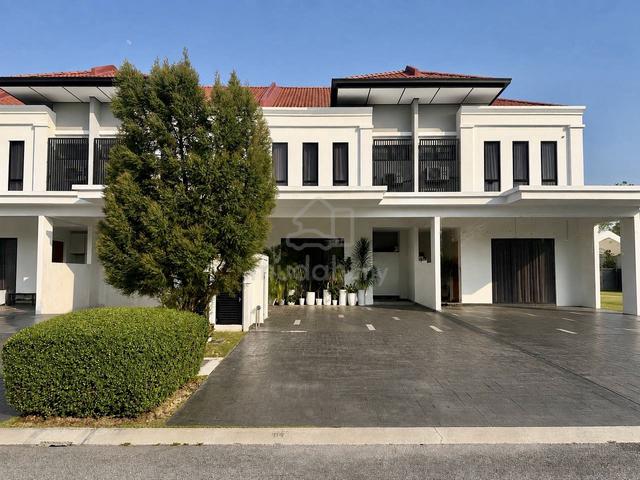 Facing Open ‼️ Double Storey Reef of Tropics Setia Eco Glades 1