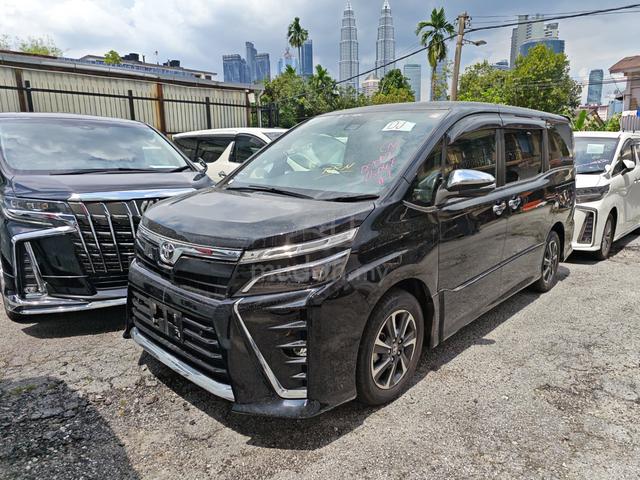 RECOND Toyota VOXY 2.0 ZS KIRAMEKI III 💥HIGH LOAN - 1