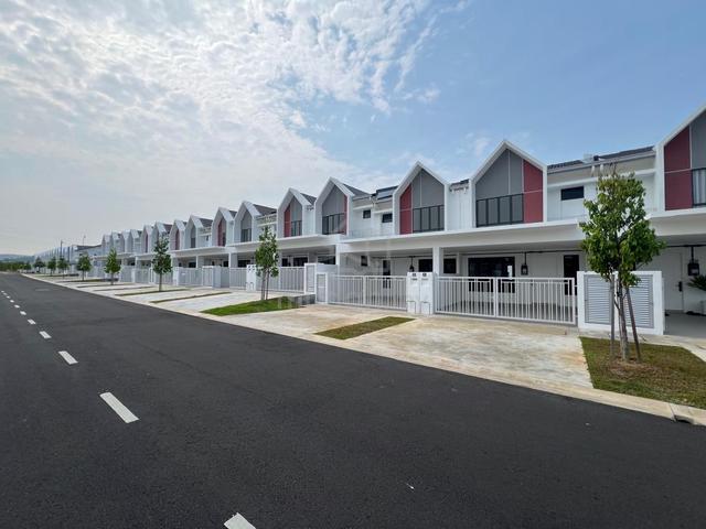 New 2 Storey House, Full Loan, Eka sendayan, Sepang, Nilai, Klia 1