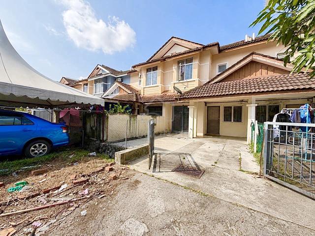 PALING MURAH RENO CANTIK 2 Storey Lorong Az-zaharah Puncak Alam 1