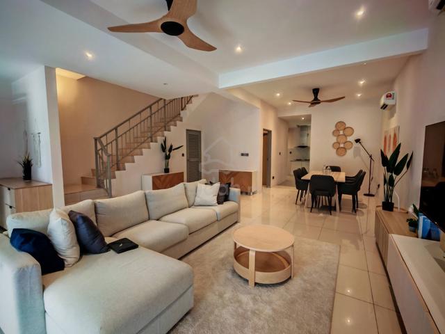 Show House For Sale‼| Klebang Double Storey Terrace | 4R3B | Freehold 1