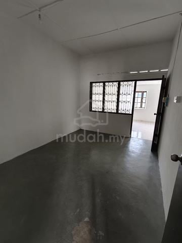 Taman Sri Tebrau Double Storey Terrace Near Ciq 1