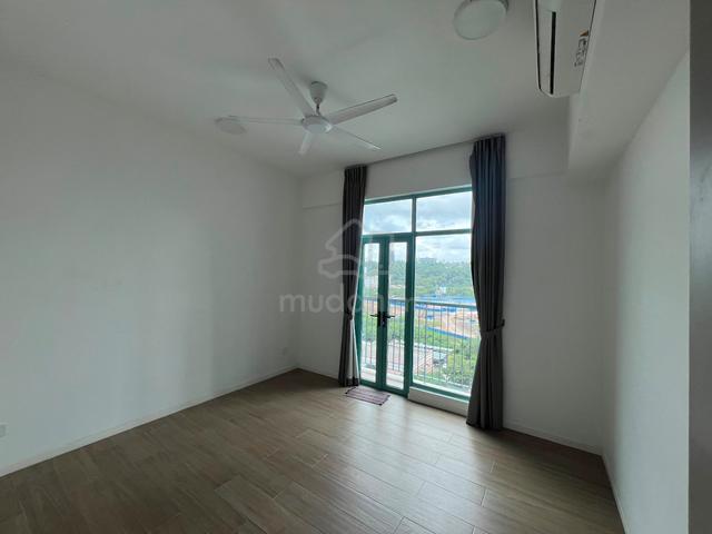 Bay Suites 1
