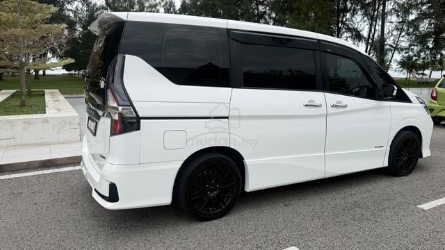 Nissan Serena C27 HWS S-HEV - 4