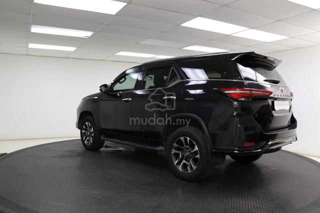 2023 Toyota Fortuner 2.8 VRZ AT 4x4 - 5