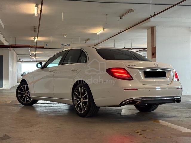 2016 Mercedes Benz E200 AVANTGARDE (CKD) 2.0 - 2