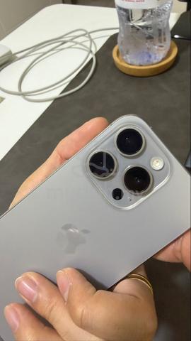 iPhone 15 Pro 512 gb Natural Titanium - photo 4 of 6