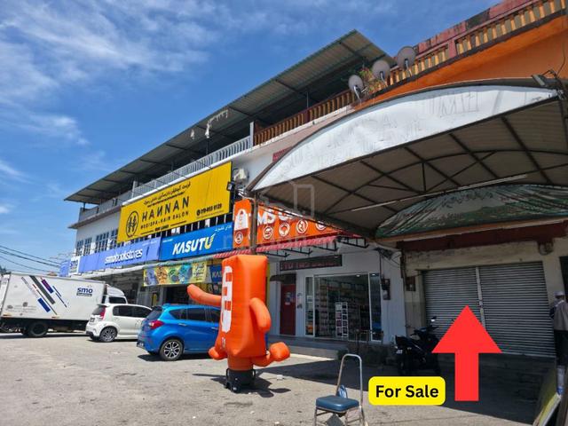 2‑Storey Shop End Lot with Full Rooftop at Kok Lanas's Prime Location 1