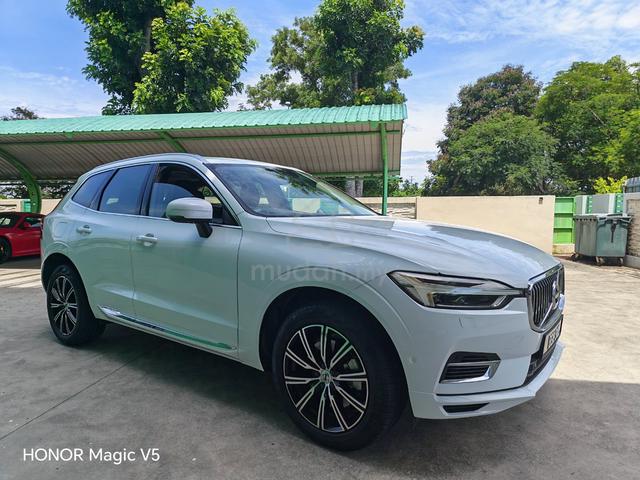 2019 Volvo XC60 2.0 T8 INSCRIPTION PLUS - LIKE NEW - 2
