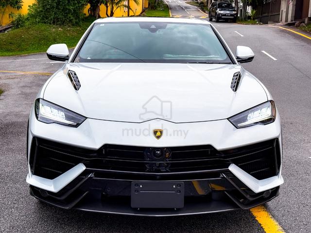 HEAD TURNER 2024 Lamborghini URUS 4.0 PERFORMANTE - 3