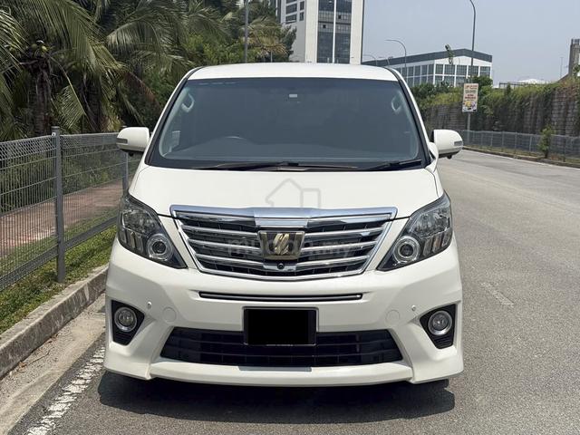 2013 Toyota Alphard 2.4 7S POWER BOOT 360 CAMERA - 3