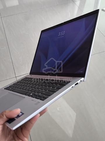 HP 840 G11, ultra 7 touchscreen - photo 3 of 6